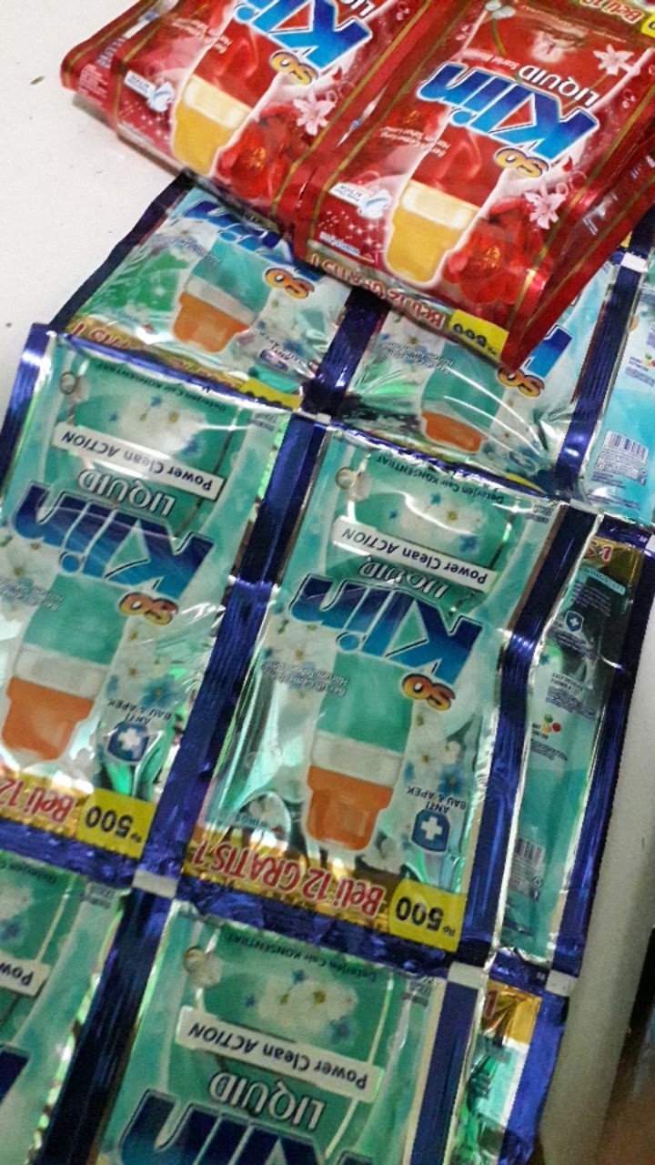 Soklin Cair Liquid @500 Isi 12