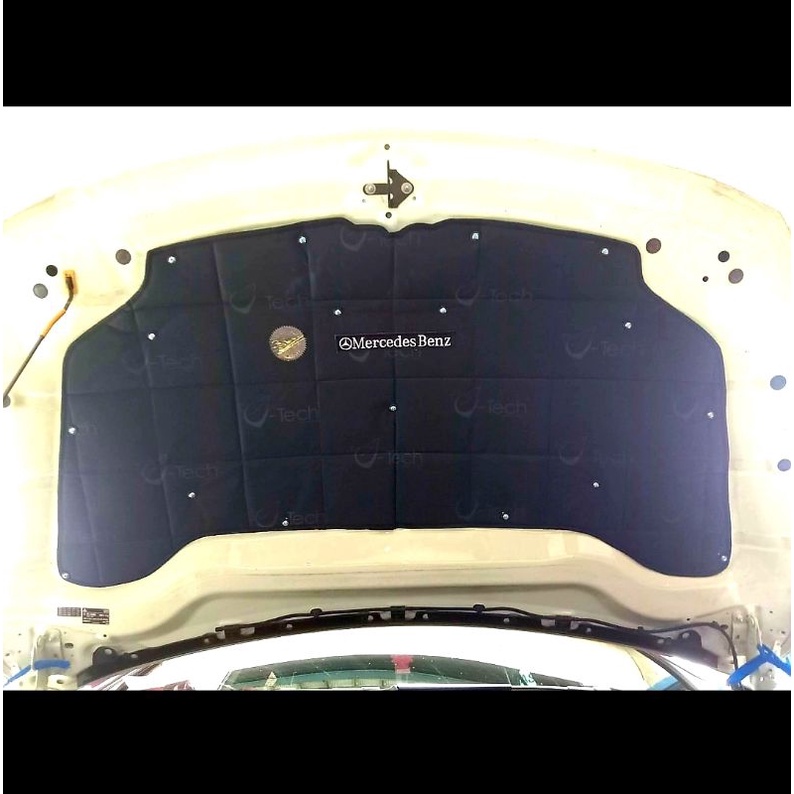 Peredam Kap Mesin Mercedes Benz GLA 200 AMG