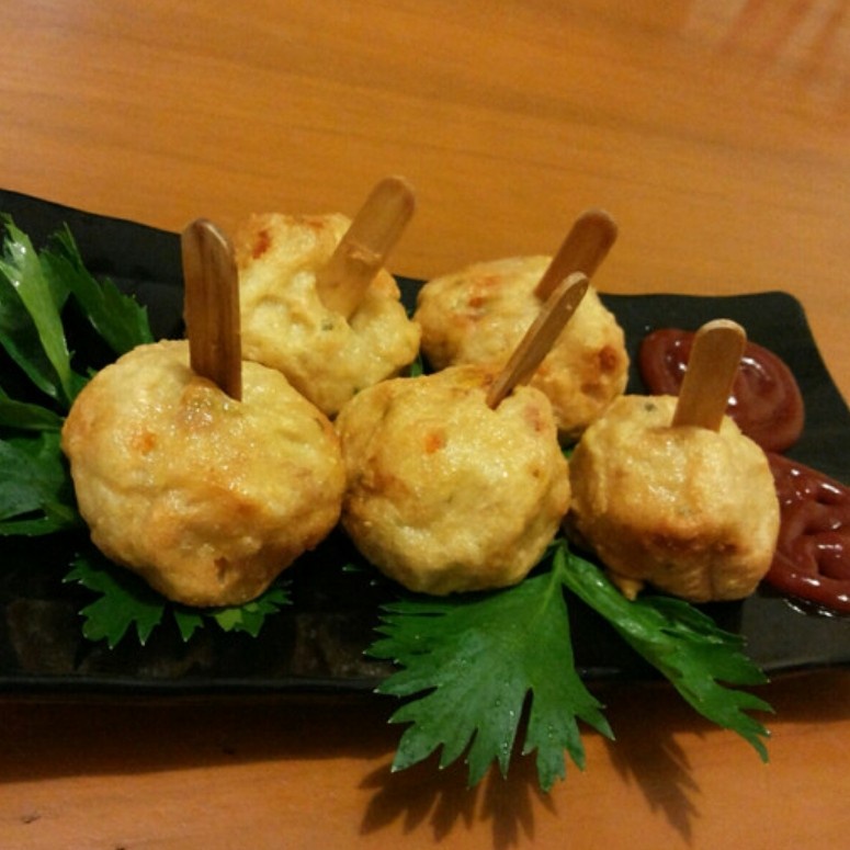 

Baso Panghegar- Kaki Naga Isi 5/Kaki Naga enak GOOD
