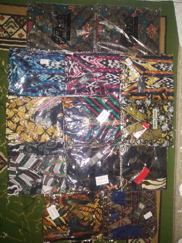 Trolistore Grosir Kemeja Batik Lengan Panjang Kbds