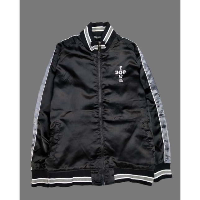 JAKET DOGTOWN