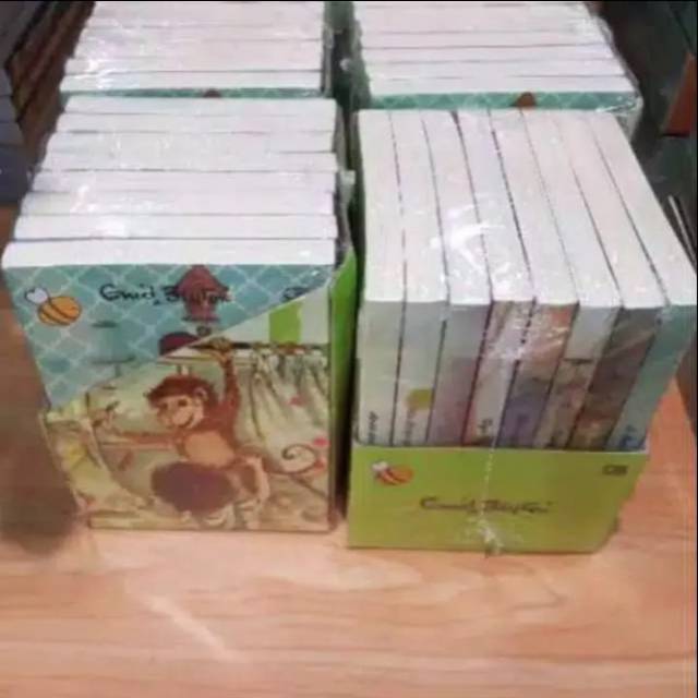 Seri Kumbang Enid Blyton Box Set