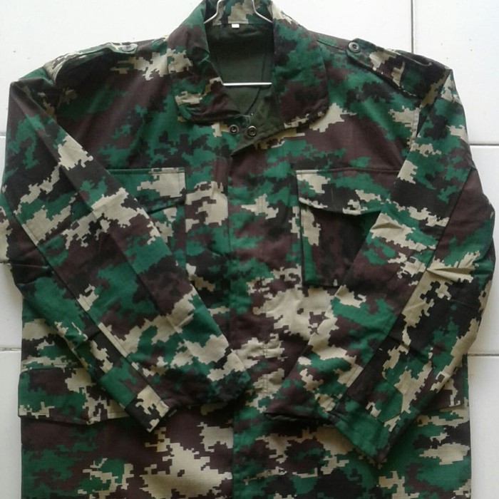 SKD          jaket bolak balik army