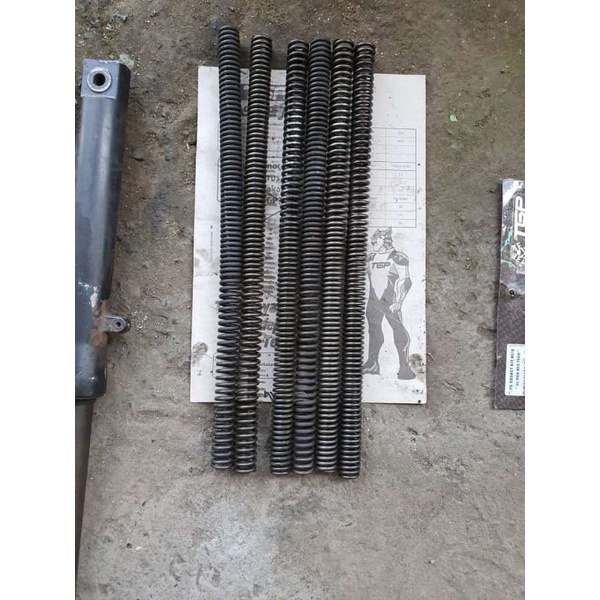 Pir shock sok depan Tirev Tiger revo set kanan kiri original copotan