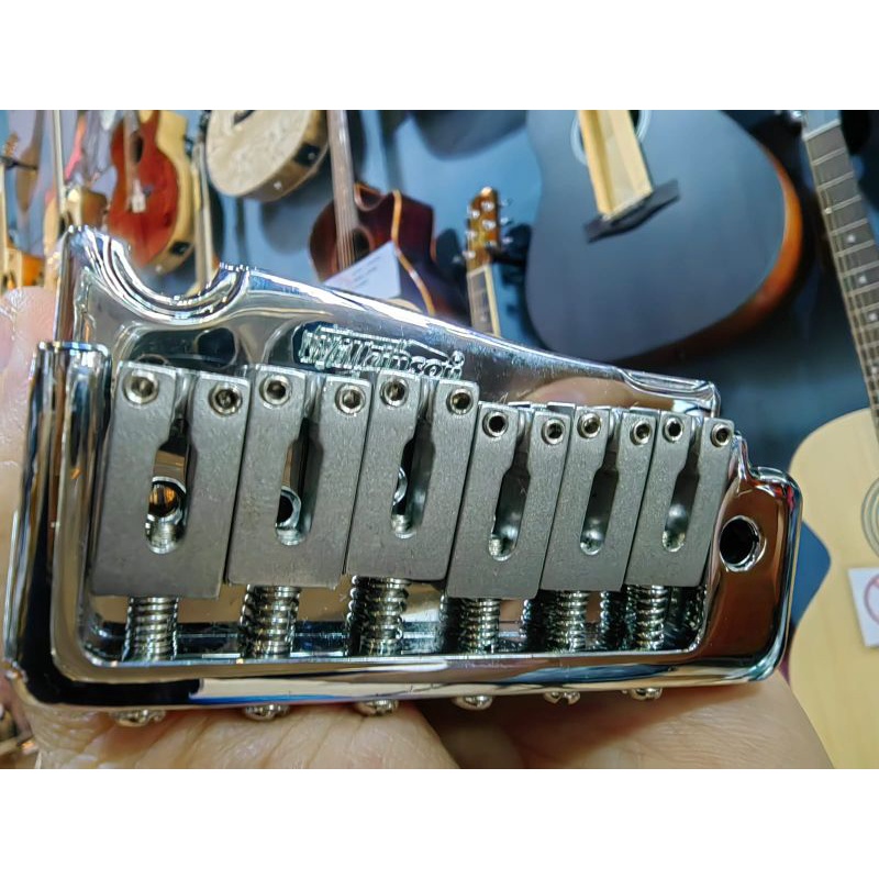 Tremolo gitar Wilkinson 2 pivot original bridge