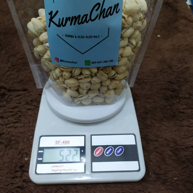 

Kacang Pistachio by Ku Chan Store