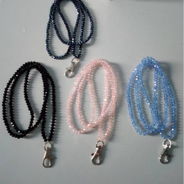 

kalung nametag manik