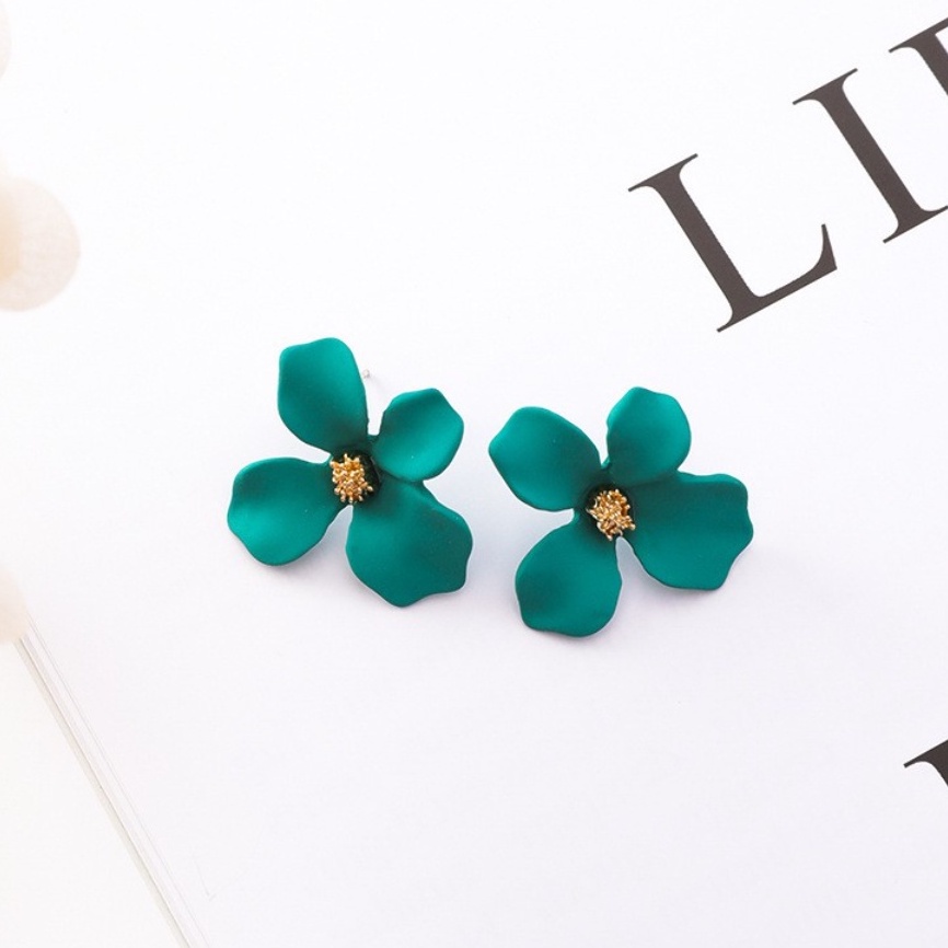 Anting Wanita Korea Motif Bunga/ Korean Flower Shape Earrings-Green