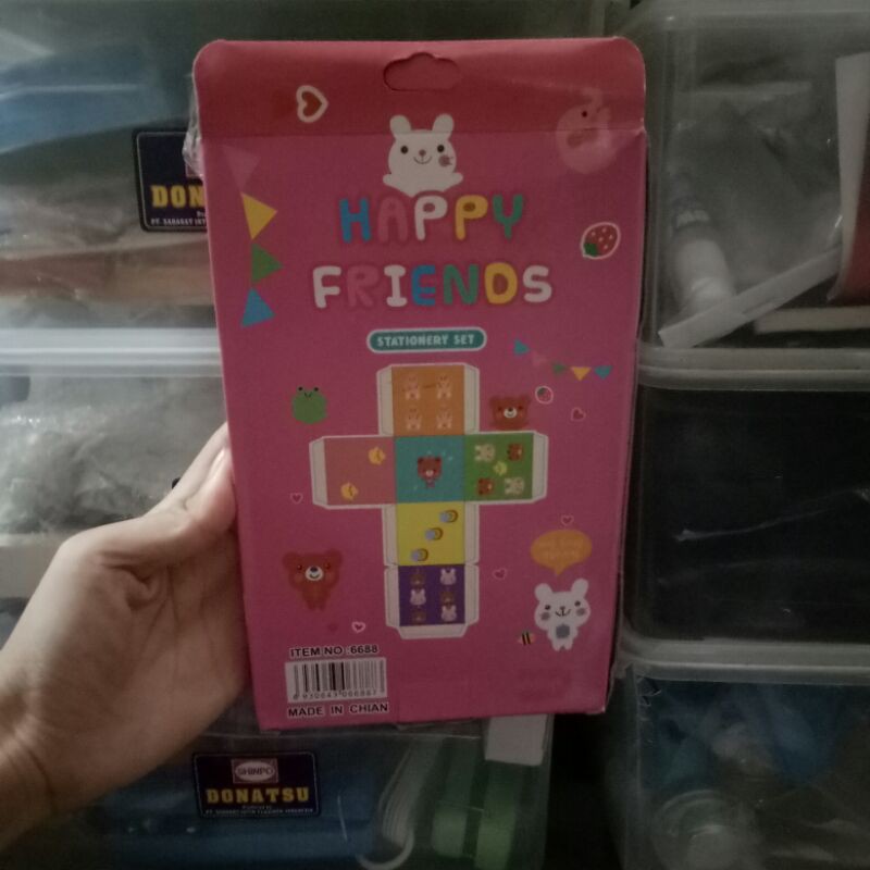 

Tempat Pensil Penggaris Pulpen Set Pwnghapus