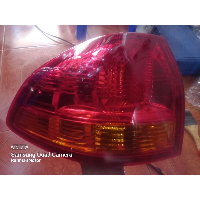 stoplamp lampu belakang mitsubishi pajero sport lama