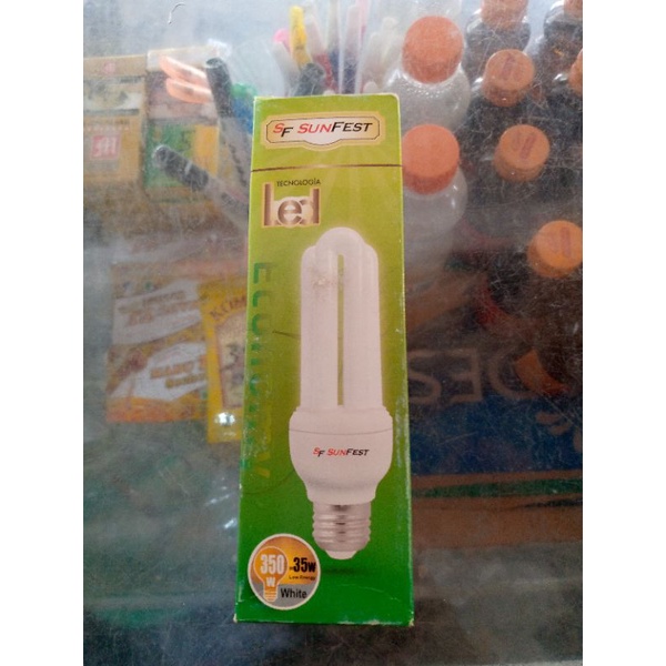 

LAMPU HEMAT ENERGI MERK SUNFEST 18 WATT