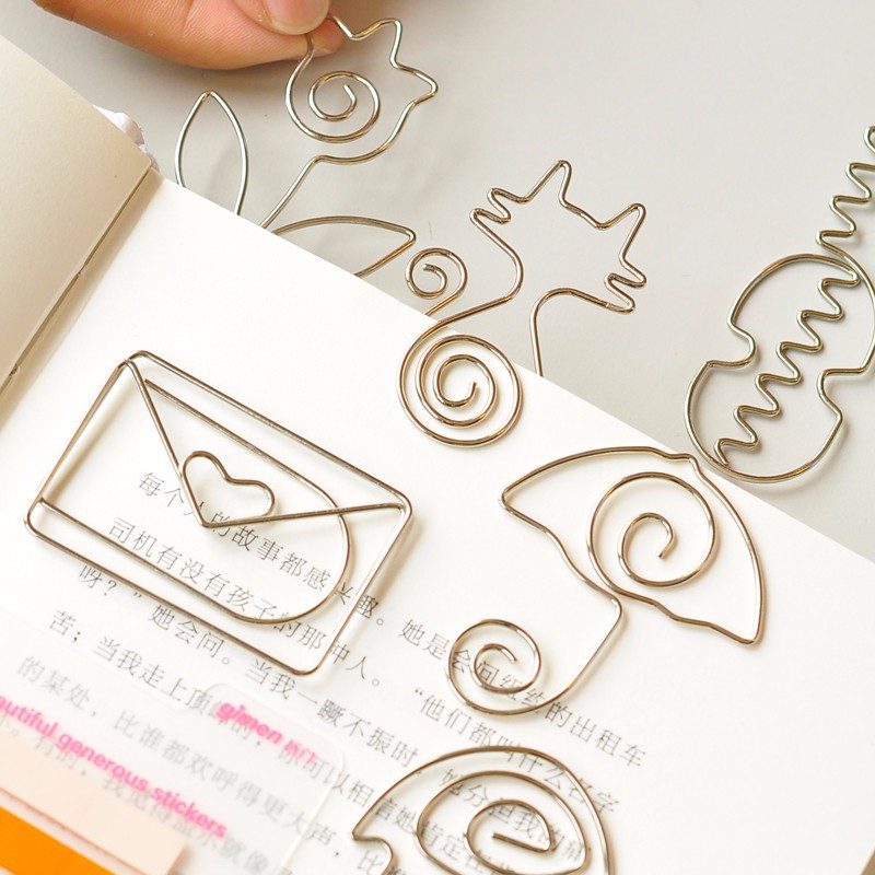 

Kawaii Bookmark Clip