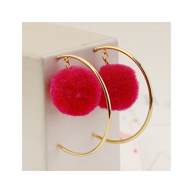 LRC Anting Tusuk Personalized  Circular Ring&amp;fuzzy Ball Decorated Pom Earrings