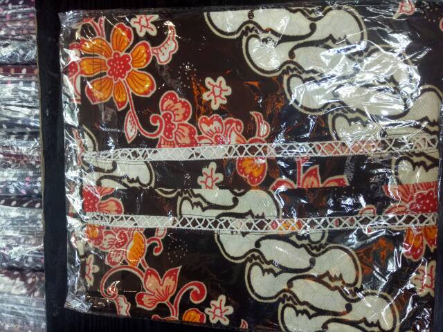 Baju batik/blouse batik fit to xl