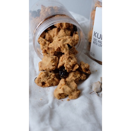 

COOKIES RUM RAISIN BY KUKISKU / KUE KERING BISKUIT COOKIES KISMIS CORN FLAKES