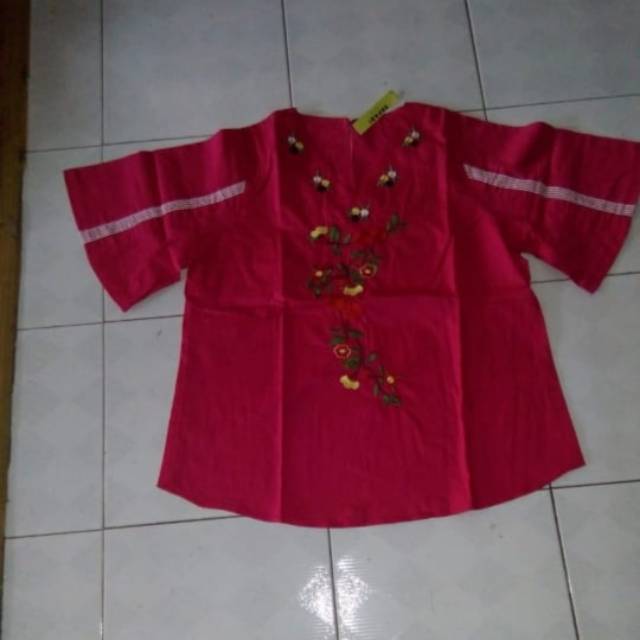 Blouse katun bordir motif bunga