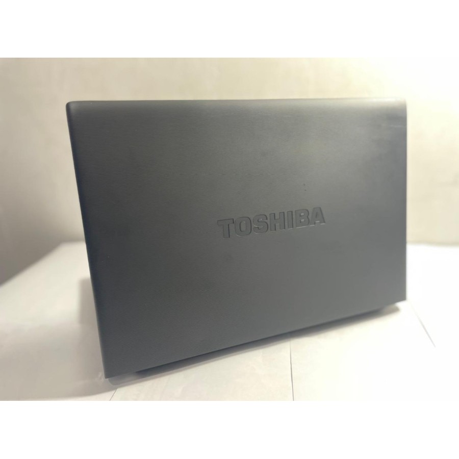 Laptop Toshiba R734 Core i5 Gen 4