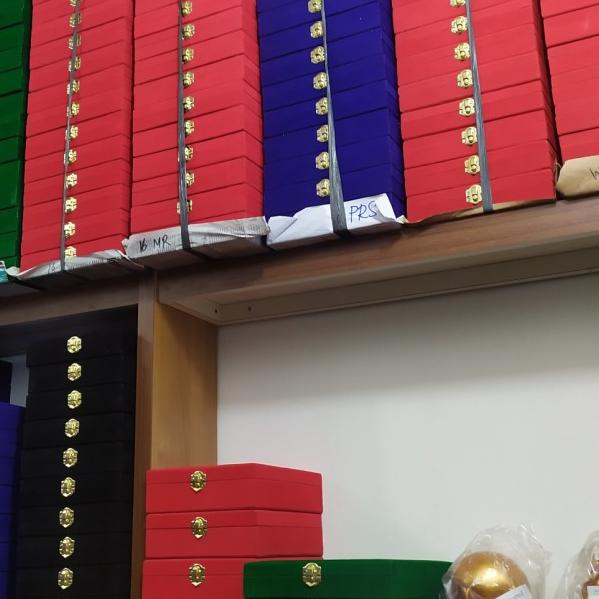 ♣ Kotak Plakat | Kotak Plakat Murah Bludru & Box Plakat Bludru murah - Orange, 16cm x 23 ֍