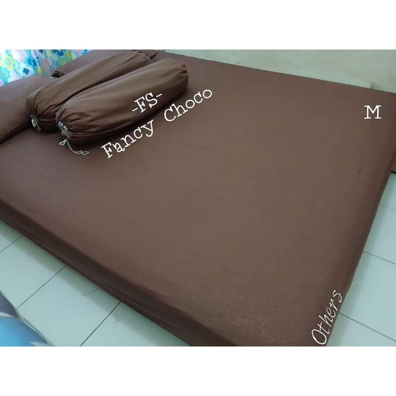 Sprei Homemade embos 180