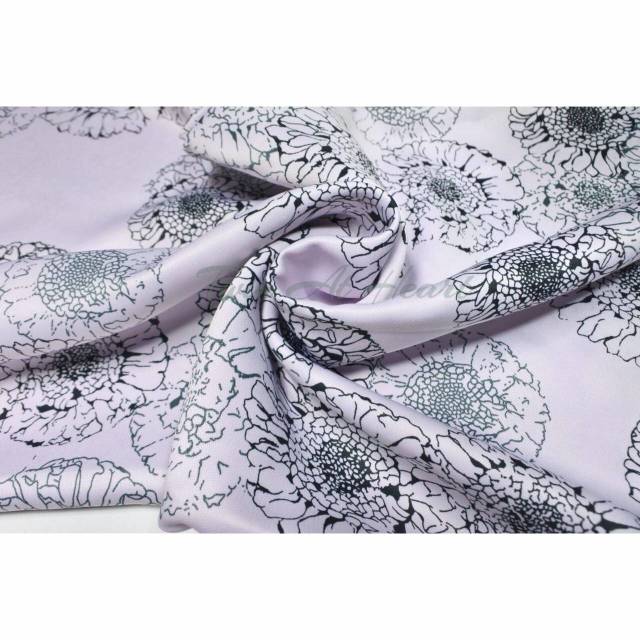 Hijab/Kerudung Segi Empat Maxmara Silk Motif