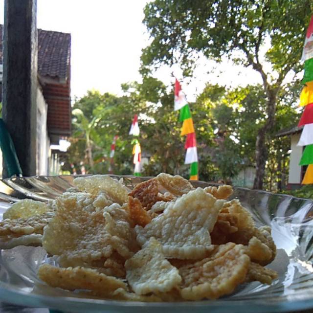 

Krupuk Legendar