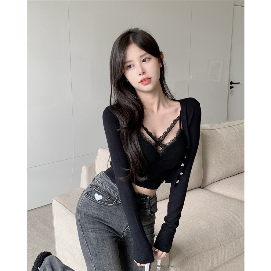 Suhao Lace Kamisol Black Bottoming Shirt Cropped Top