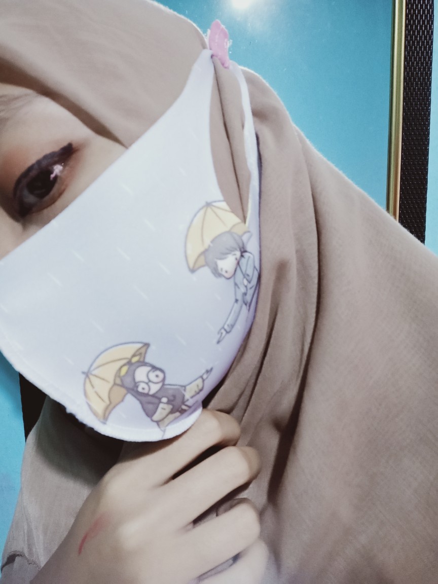 Masker Dee N Doo Limited, Free Pengait