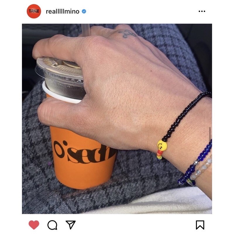 mino winner smiley bracelet