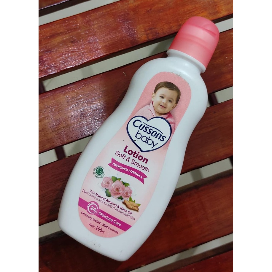 Cussons Baby Lotion Bayi Ukuran 200 ML / Soft &amp; Smooth / Fresh &amp; Nourish / Mild &amp; Gentle