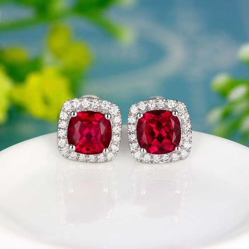 Anting Tusuk Bentuk Kotak Bahan Alloy Hias Berlian Imitasizircon Untuk Wanita