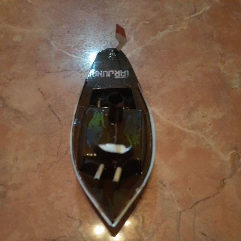 MAINAN TRADISIONAL PRAHU / PERAHU KAPAL API OTOK OTOK-Ungu