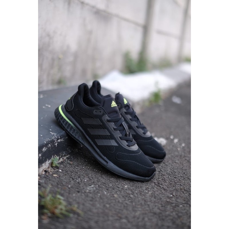 

ADIDAS SUPERNOVA BLACK HIJAU STABILO ORIGINAL !!!!!