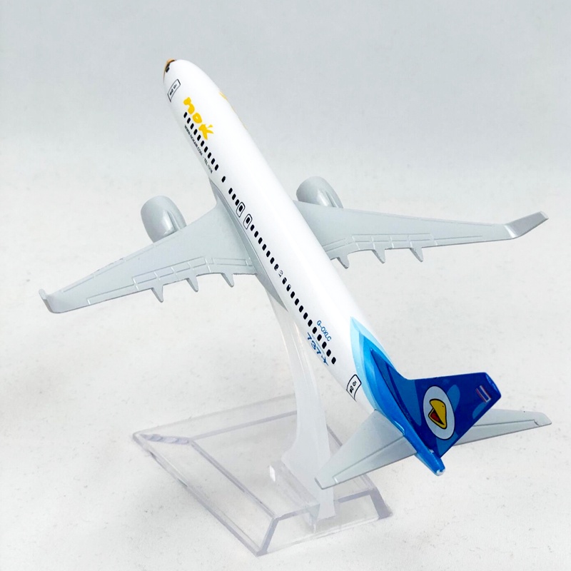 Miniatur Diecast Pesawat Terbang Thailand Airways NOK B737 737 Bahan Metal Warna Putih Ukuran 16CM