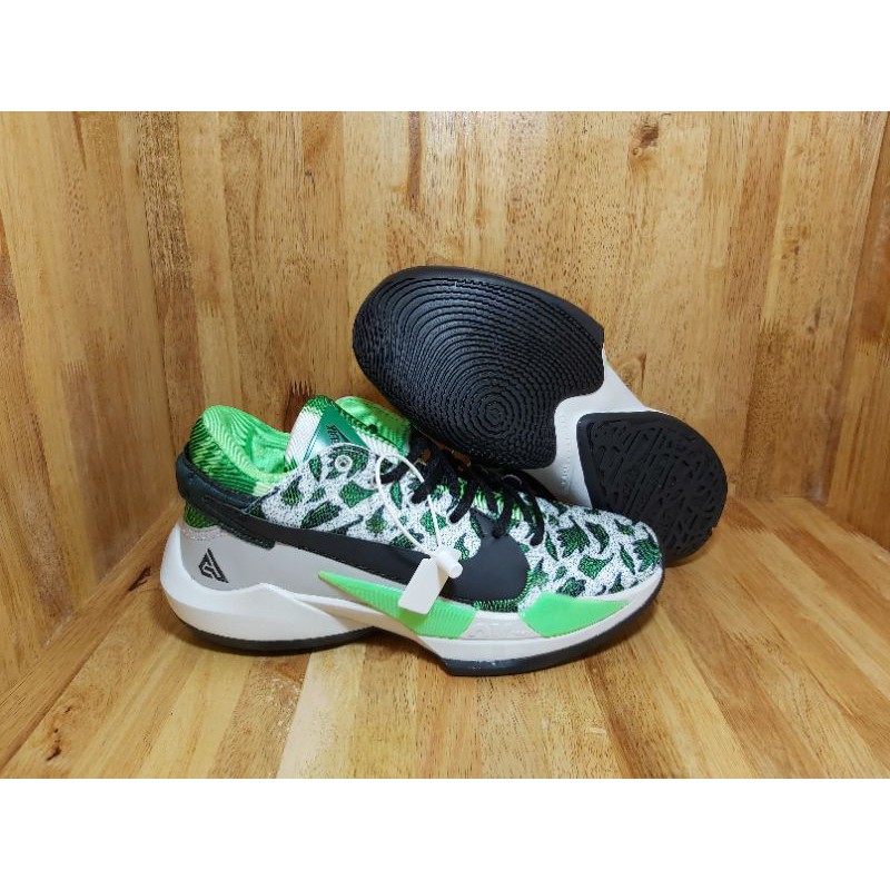 sepatu basket greek freak 2 najja