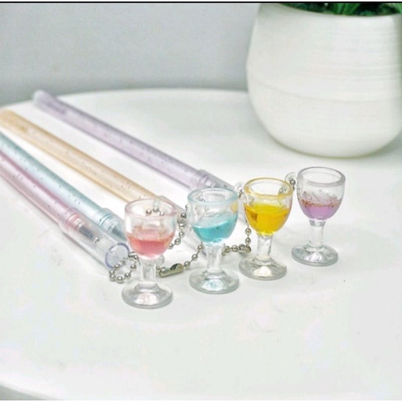 

Pulpen Gantungan Gelas Wine