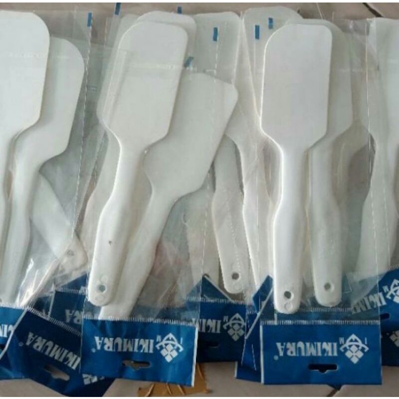 spatula plastik ikimura/butter cream