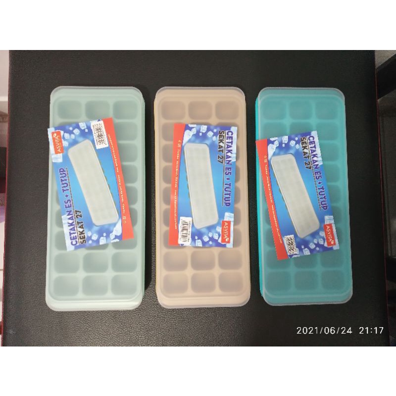 cetakan es batu/cetakan agar-agar/cetakan cokelat 27 sekat dengan tutup/cetakan+tutup Asvita