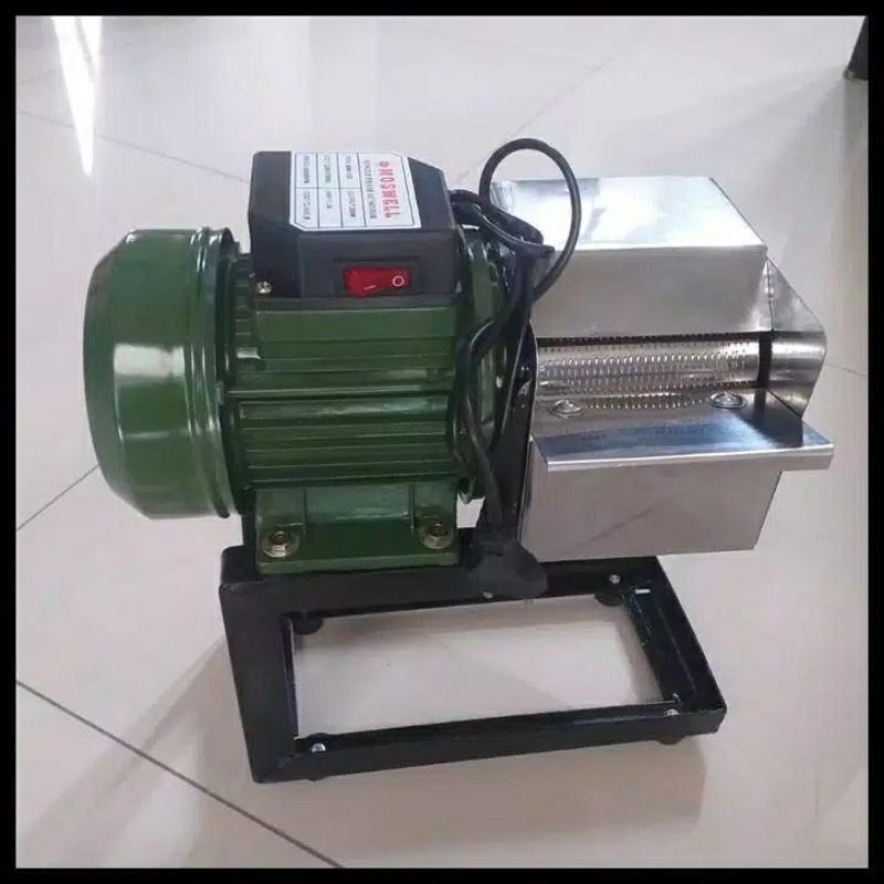 Mesin Parutan Kelapa Listrik / Mesin Parut Singkong Bison