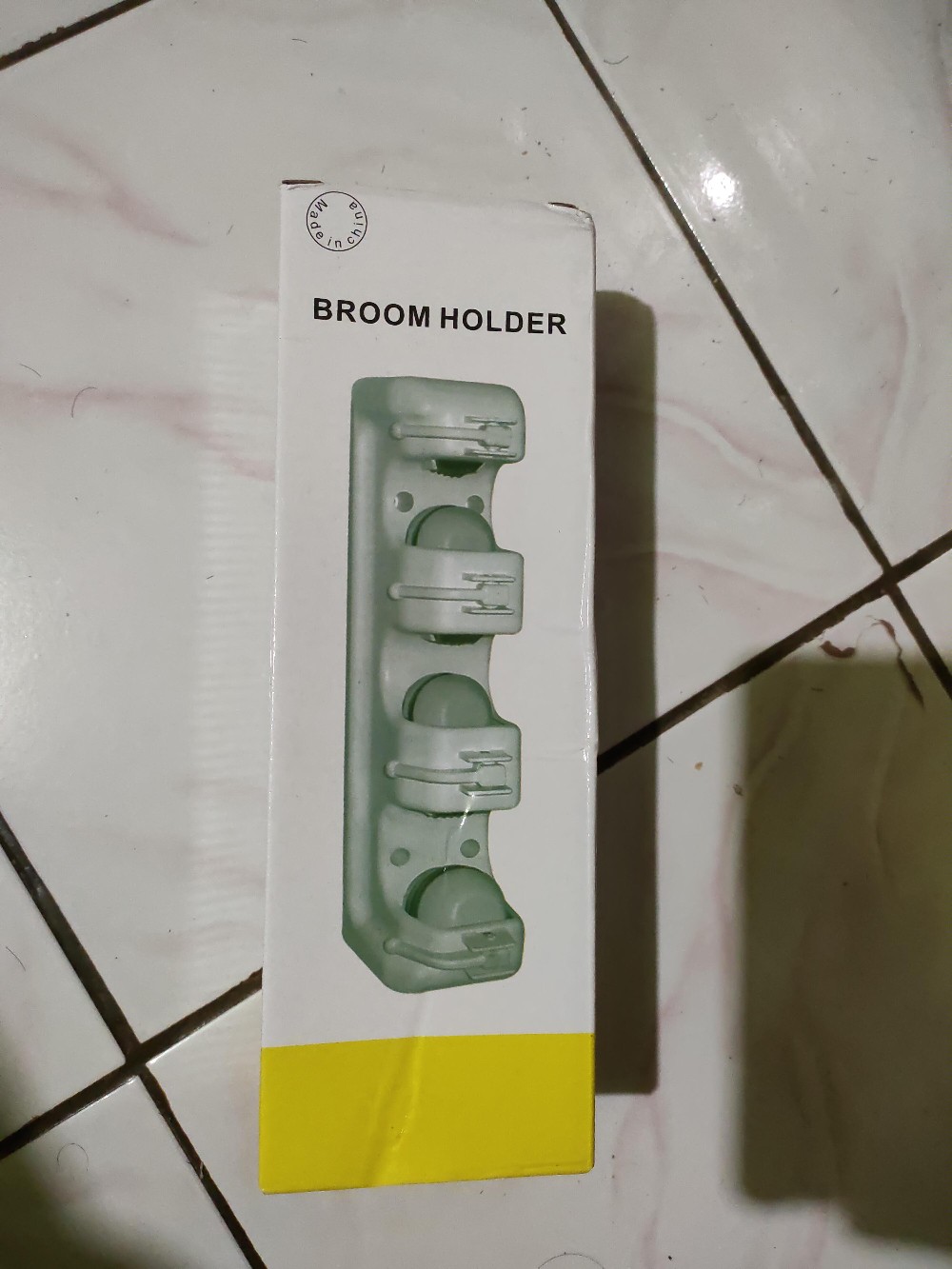 Gantungan Sapu Pel Sikat Kemoceng Praktis