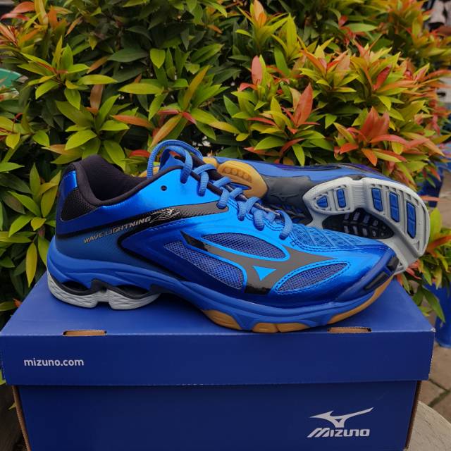 mizuno wlz 3 mid