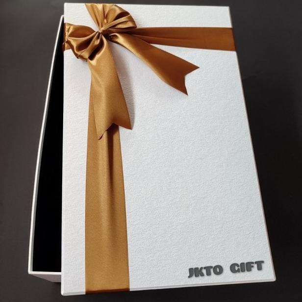 

Sale!!! Kotak Kado/ Gift Box Ukuran 40*25*15 Cm - Paling Dicari