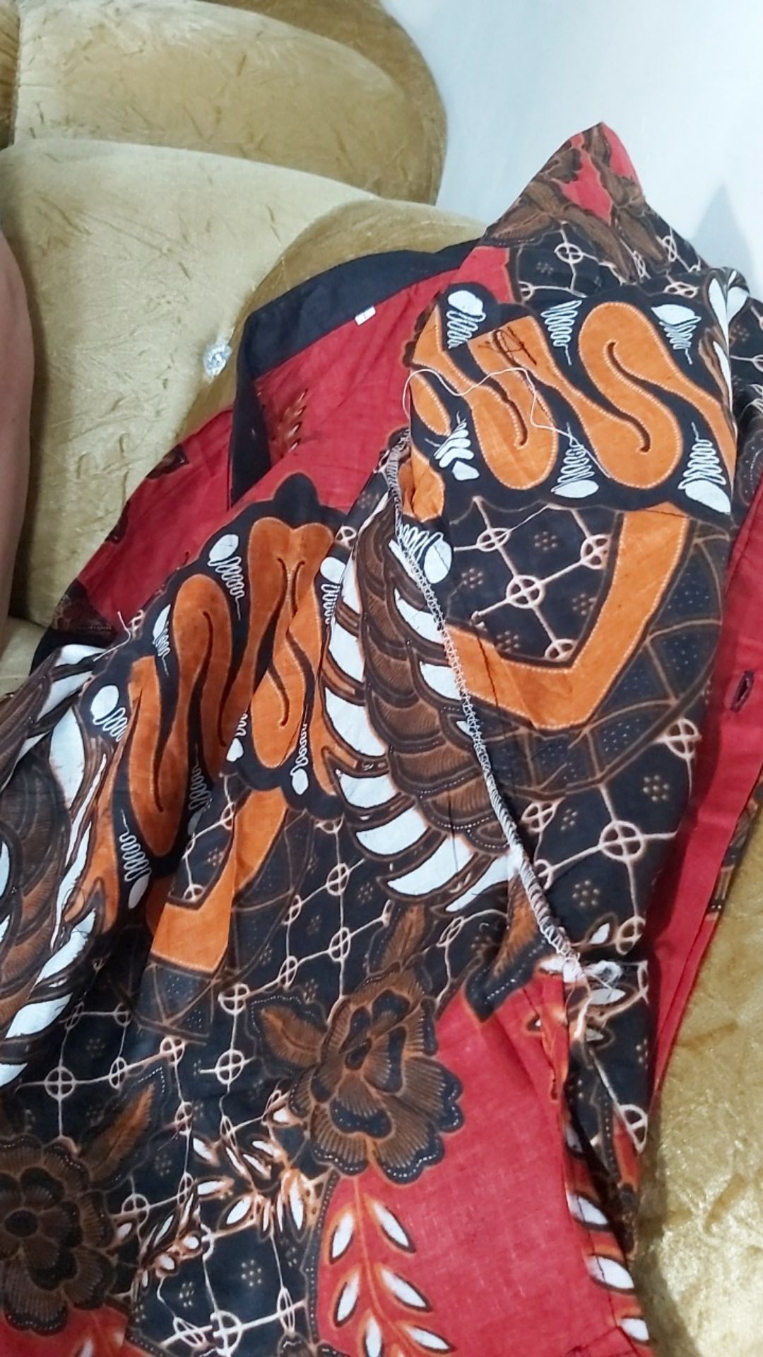 Kemeja Batik Lengan Panjang Motif Adipati