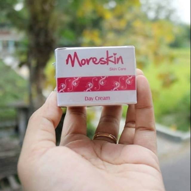 

Moreskin Day Cream Nasa Original | cream herbal berBPOM