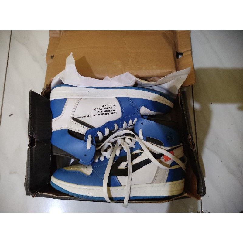 SEPATU MATHILDA MERCH SUIJIN SKY