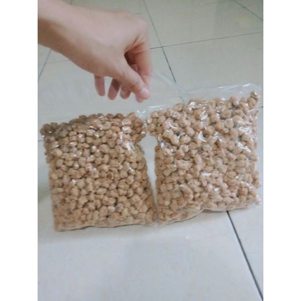 

kacang telur