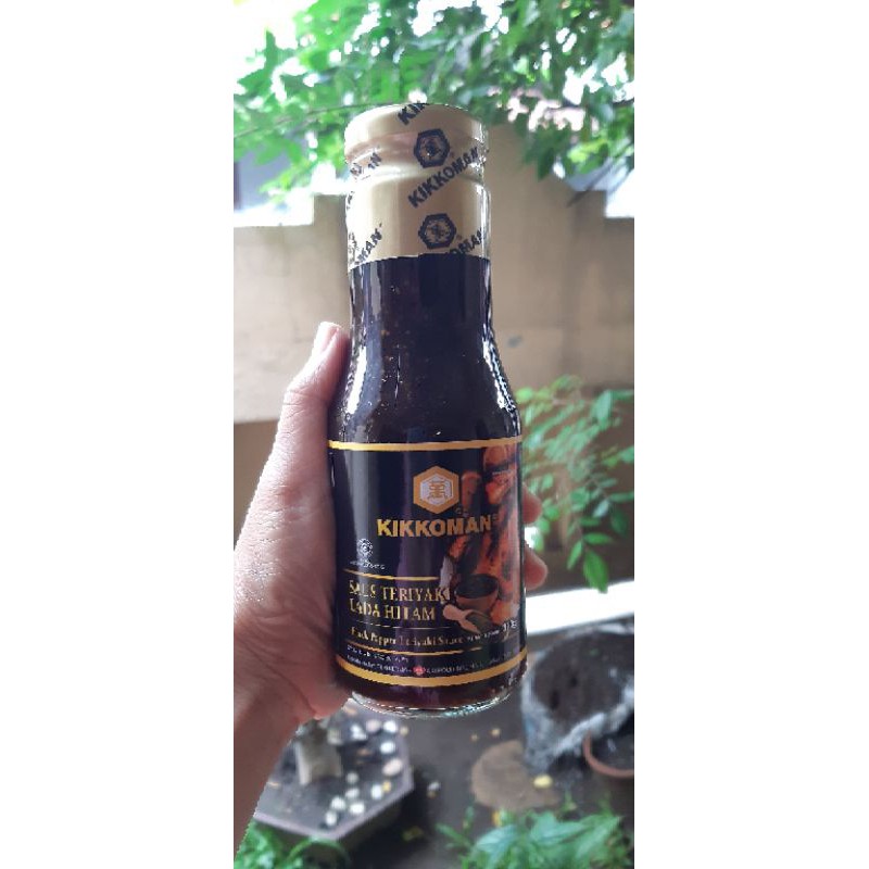 

Kikkoman teriyaki lada hitam 300ml