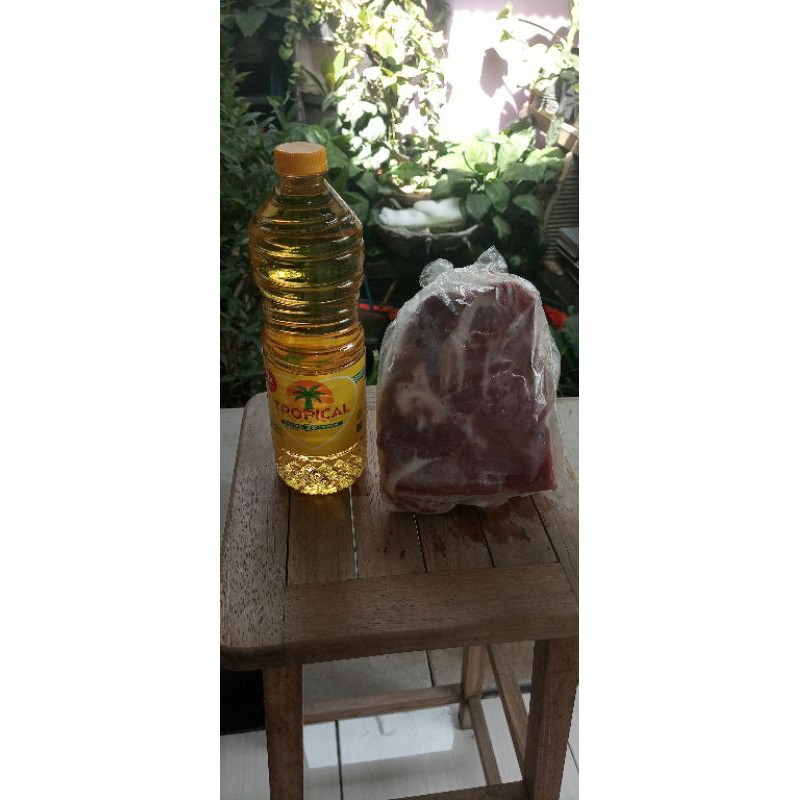 

paket 1 kilo daging dan 1 ltr minyak