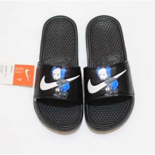 Sandal Slop On Nike Benassi X Kaws Uniqlo Black Blue White Sendal Slide Nike Kaws Benasi Pria Wanita