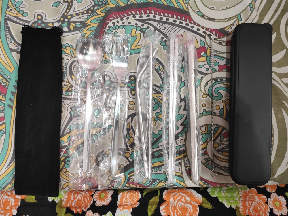 Cutlery Travel Box Tempat Penyimpanan Alat Makan