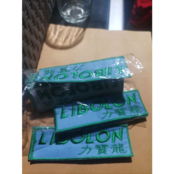 custom patch logo bordir badge ukuran besar lusinan